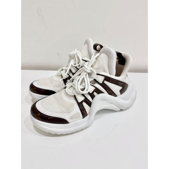 Louis Vuitton LV Monogram Leather Archlight Sneaker Shoes White Women's Size 39 - Picture 1 of 7